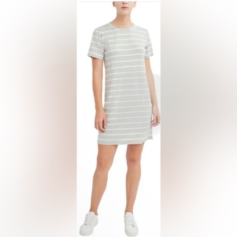 BCBGeneration Grey White Striped  Short Sleeve Mini Dress 🩶🤍